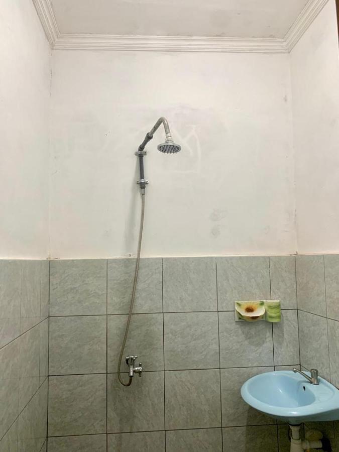 Penginapan Sedap Malam لوفينا المظهر الخارجي الصورة
